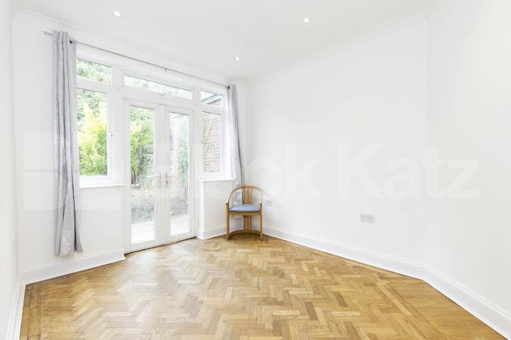 Newly renovated 4 bedroom family home located only minutes to Arnos Grove  Dale Green Road, Arnos Grove